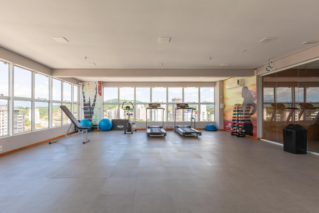 Tri Hotel Executive بروسكه المظهر الخارجي الصورة