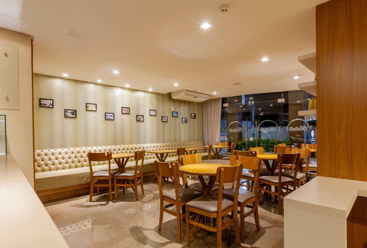 Tri Hotel Executive بروسكه المظهر الخارجي الصورة